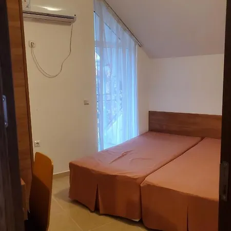 Sun Village Apartments Suuny Beach * サニービーチ