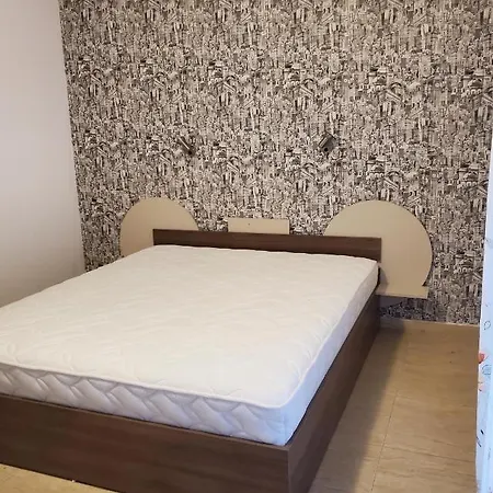 アパート Sun Village Apartments Suuny Beach サニービーチ